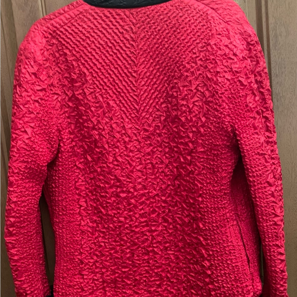 Red/black jacket - Picture 2 of 2
